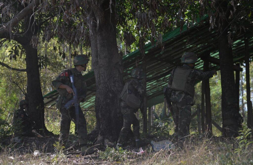 မြန်မာစစ်တပ်သည် ပြီးခဲ့သည့်နှစ်က တရုတ်၏ ဖိအားပေးမှုကြောင့် TNLA က စစ်အစိုးရထံ လွှဲပြောင်းပေးခဲ့ရသ...